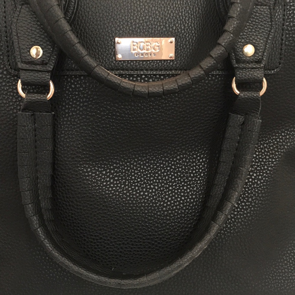 BCBG Paris purse 💕 - Picture 5 of 8